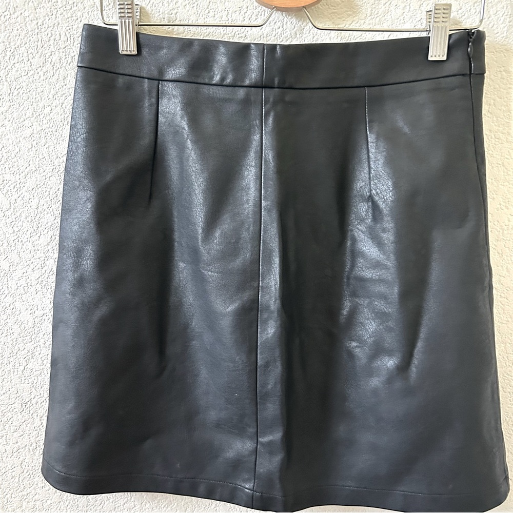 Petal & Pup Black Pencil Skirt